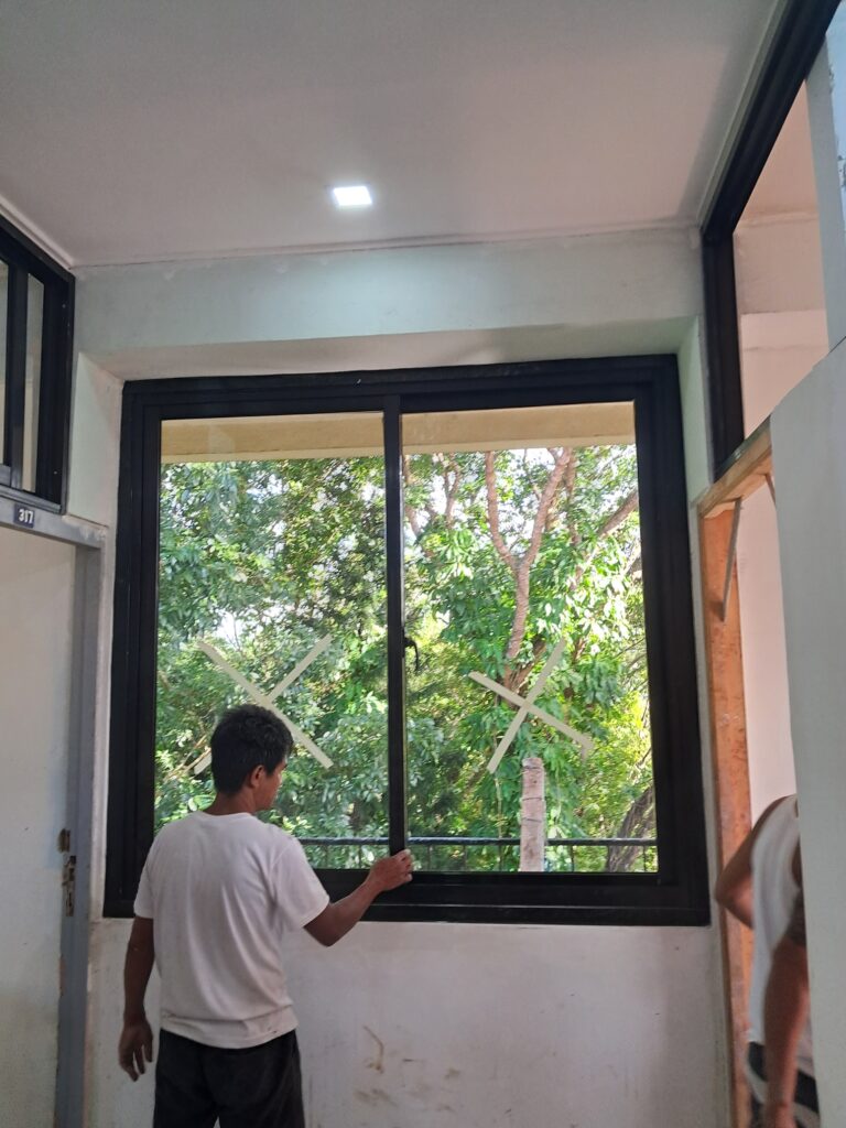 Analok Brown Aluminum and Glass Installation